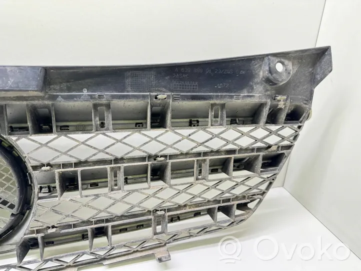 Mercedes-Benz Vito Viano W639 Front bumper upper radiator grill A6398800083