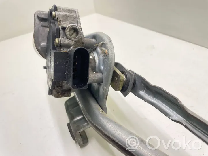 Audi A6 S6 C5 4B Tringlerie et moteur d'essuie-glace avant 4B1955603B