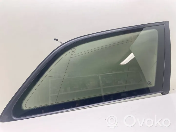 Audi A4 Allroad Aizmugurējais virsbūves sānu stikls 4F9845300