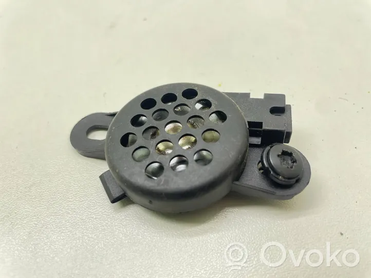 Audi A4 S4 B7 8E 8H Głośnik / Buzzer czujnika parkowania PDC 8E0919279