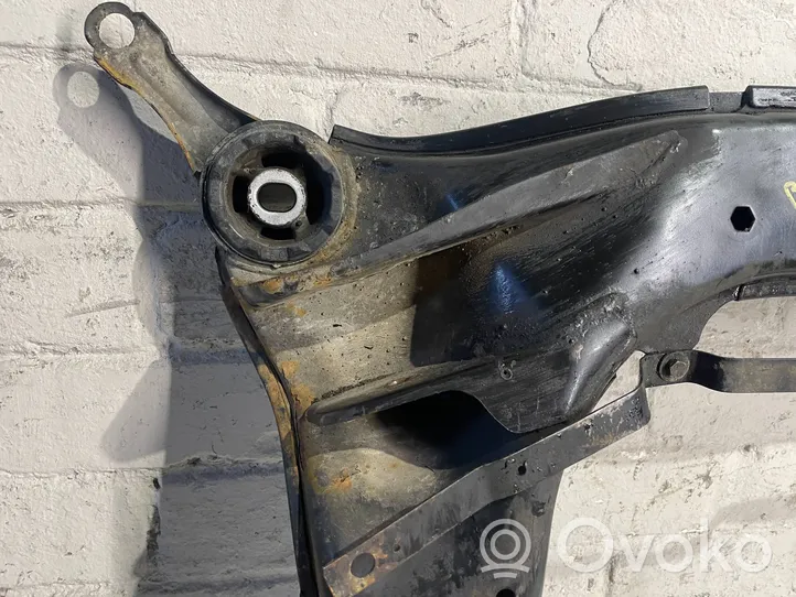 Audi A4 S4 B7 8E 8H Front subframe 8E0399313