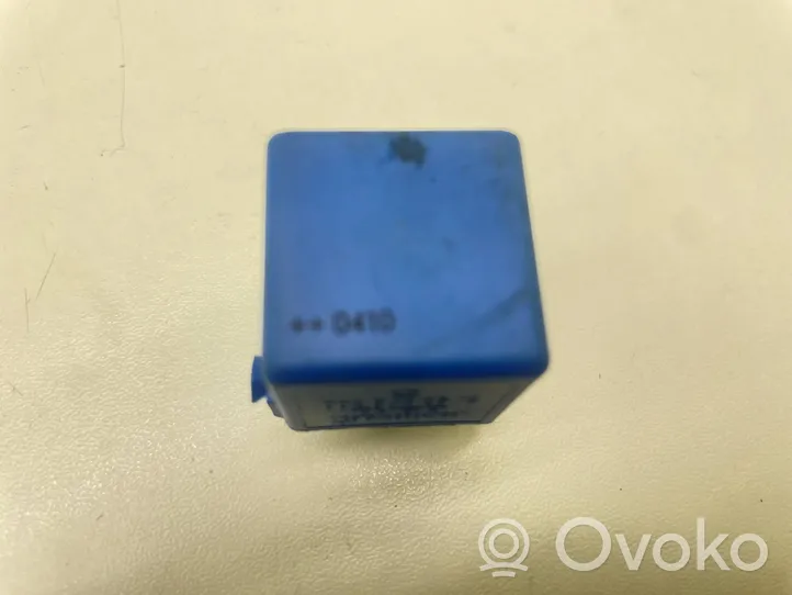 Mercedes-Benz A W169 Other relay 0025422519