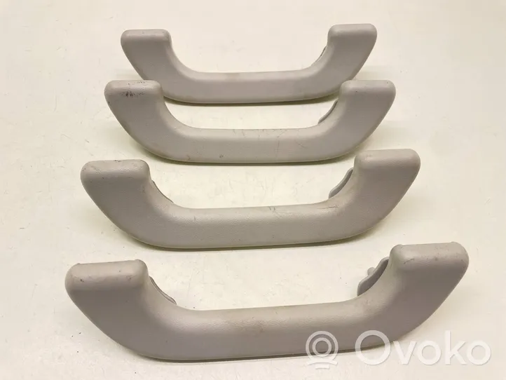 Subaru Forester SH Un set di maniglie per il soffitto 