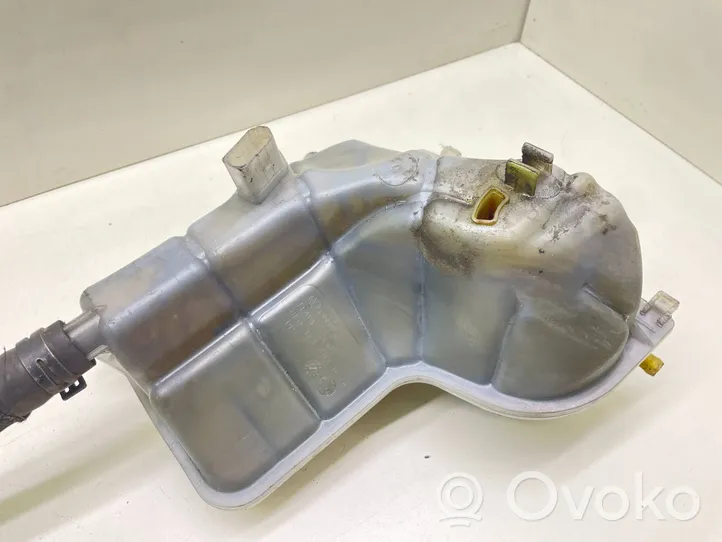 Audi A6 S6 C5 4B Ausgleichsbehälter Kühlwasser 8E0121403D