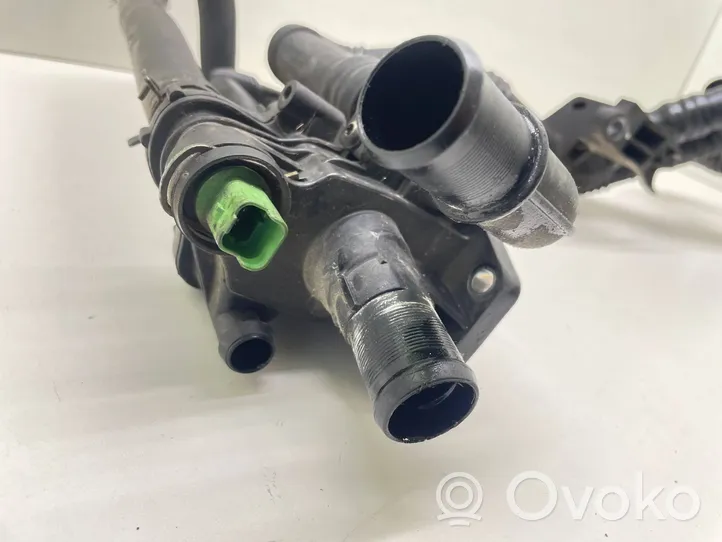 Peugeot 307 Engine coolant pipe/hose 9647768980