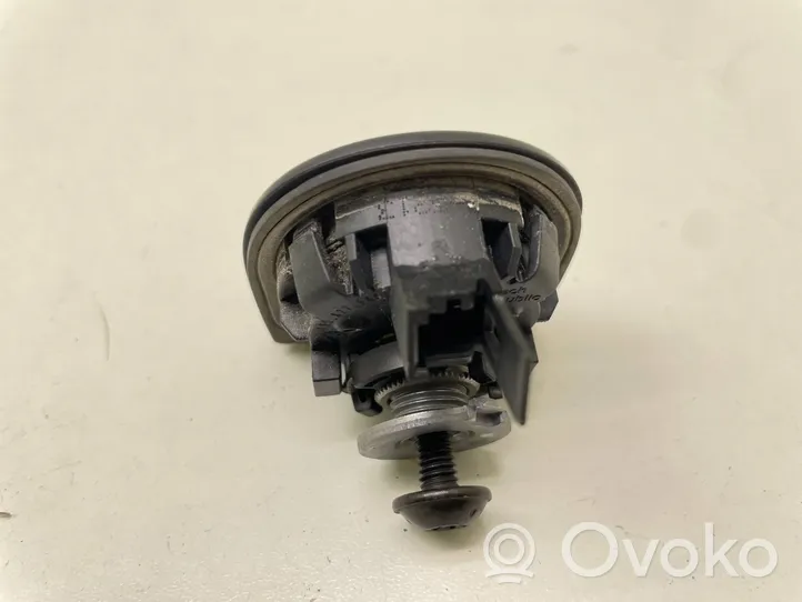 Volkswagen Up Interruptor para abrir la puerta trasera 1S0827566