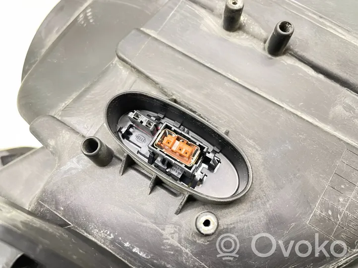 Saab 9-3 Ver2 Lampa przednia 16561700