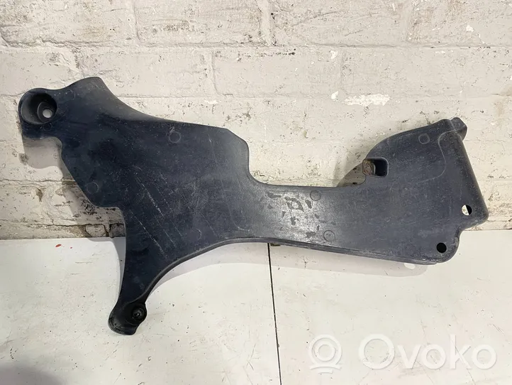 Audi A4 S4 B6 8E 8H Couvre soubassement arrière 8E0825219E