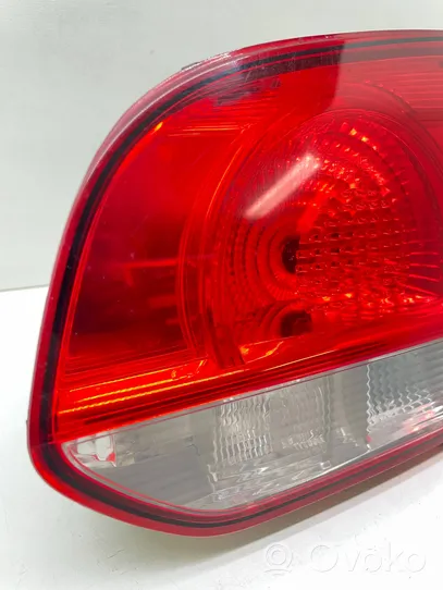 Volkswagen Golf VI Задний фонарь в крышке 5K0945094G