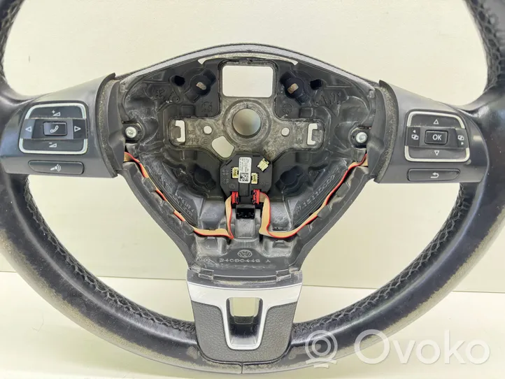 Volkswagen Golf VI Steering wheel 5C0419091K