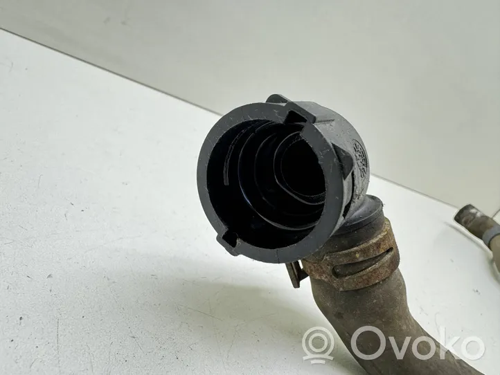 Volkswagen Golf VI Tubo flessibile del liquido di raffreddamento del motore 7M0122291