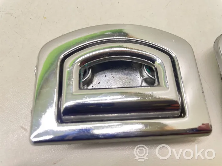 Audi A4 S4 B6 8E 8H Fissaggio gancio/anello 8E0864203