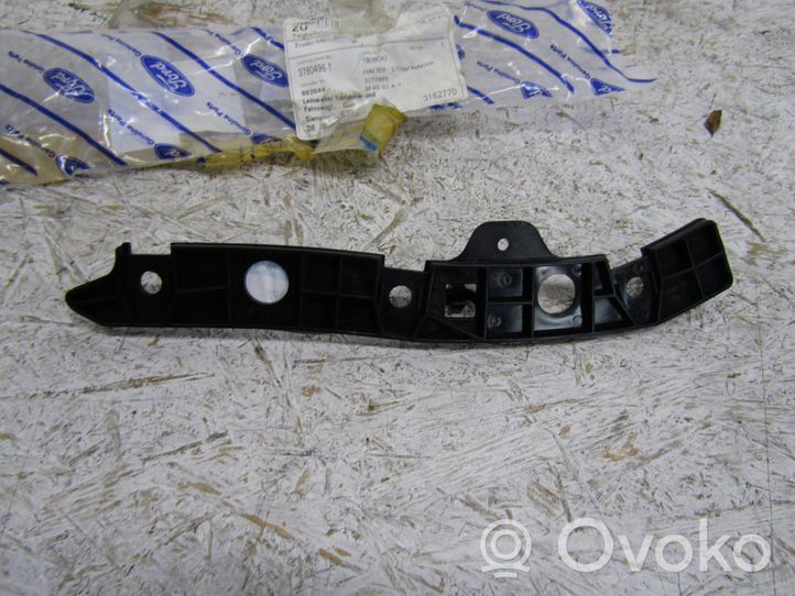 Ford Ecosport Etupuskurin kannake CN15-17A869-AD