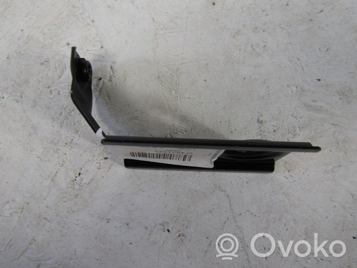 Seat Leon IV Supporto di montaggio del parafango 5FA821327