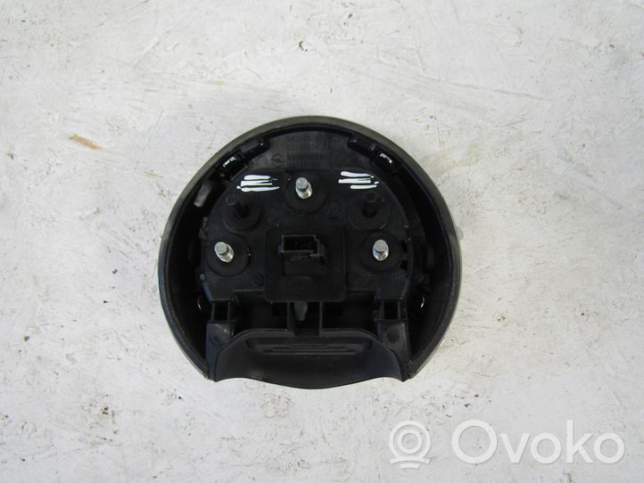 Opel Corsa F Takaluukun/tavaratilan luukun ulkokahva 9830092980