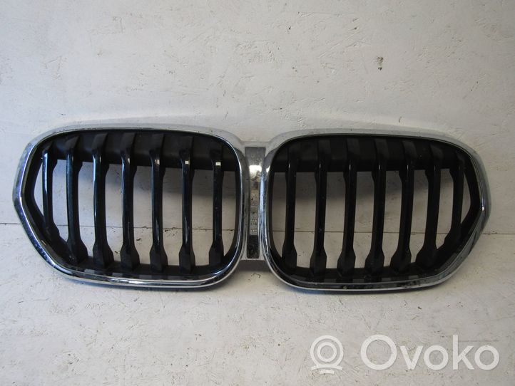 BMW X1 F48 F49 Atrapa chłodnicy / Grill 8493451