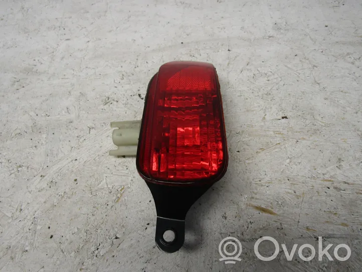 Opel Corsa C Takapuskurin valo 08-442-401L-B