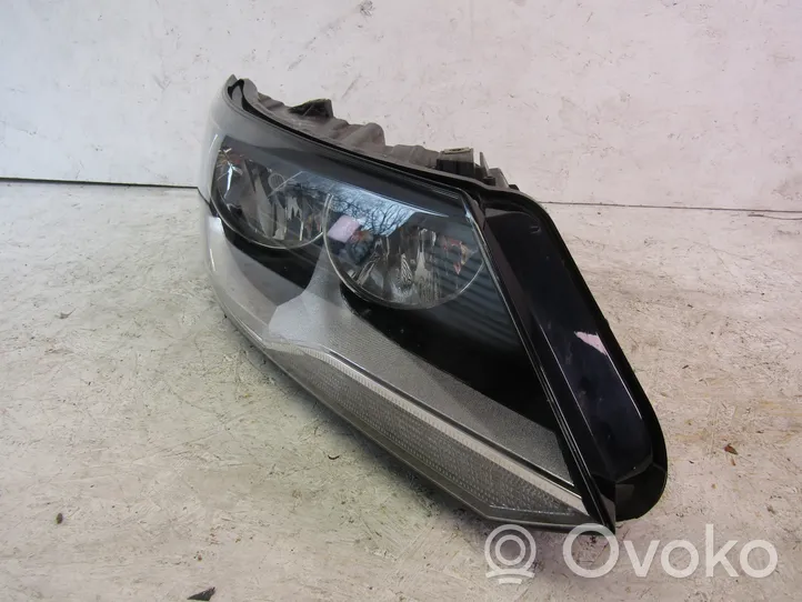 Volkswagen Tiguan Lampy przednie / Komplet 5N1941006