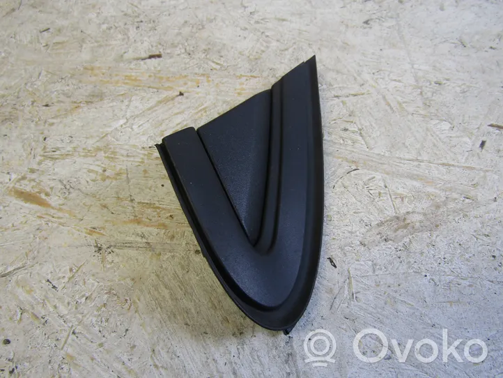 Volvo V40 Rivestimento passaruota anteriore 31416472