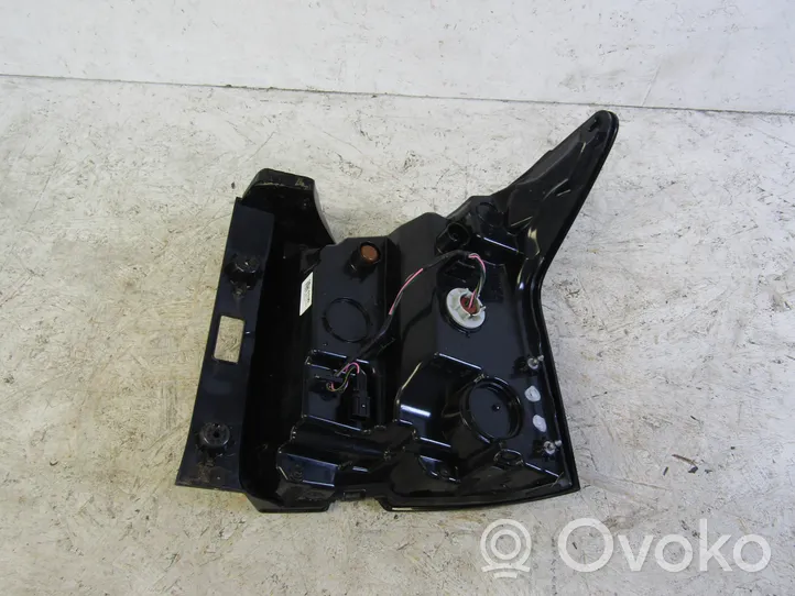 KIA Sorento IV Lampa tylna 92401P2100