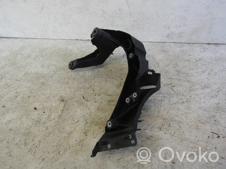 Audi A5 8T 8F Support phare frontale 8T0805607L