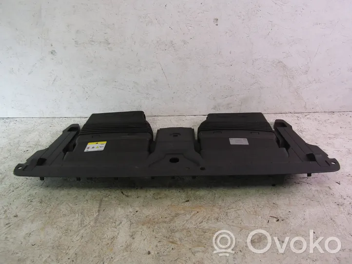 Audi Q7 4M Conducto/guía del intercooler 4M0807081B