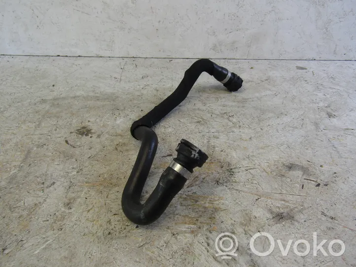 Audi A8 S8 D5 Tuyau de liquide de refroidissement moteur 4N0122293AQ