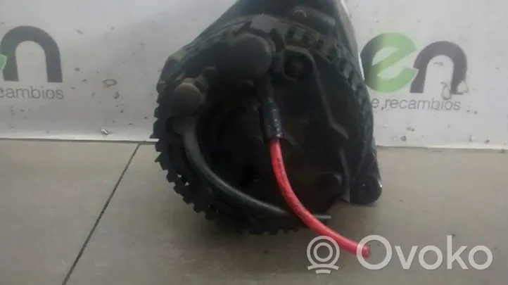 Peugeot 106 Generatore/alternatore 96050632