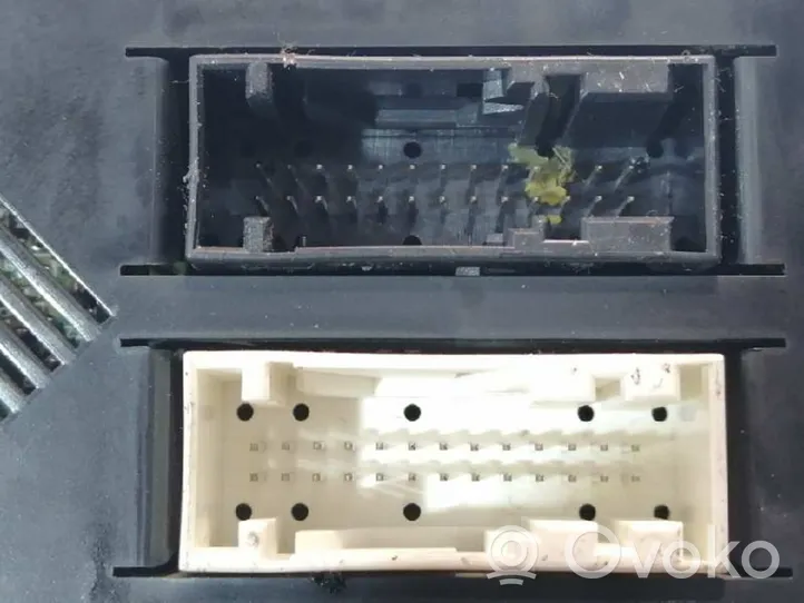 Ford Mondeo MK IV Panel klimatyzacji AS7T18C612AB