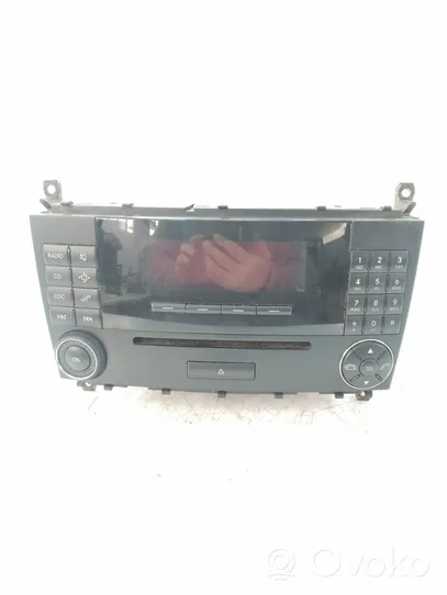 Mercedes-Benz CLC CL203 Radio / CD/DVD atskaņotājs / navigācija A2038704589