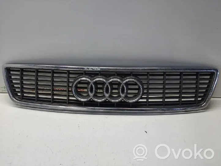 Audi A8 S8 D2 4D Etusäleikkö 