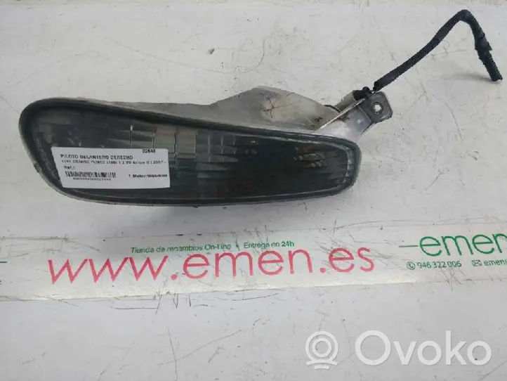 Fiat Grande Punto Lampa przednia 