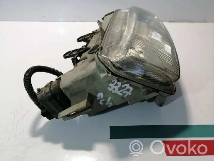 Renault Espace III Lampa przednia 