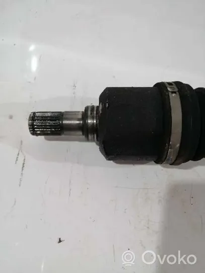 KIA Carens II Front driveshaft 