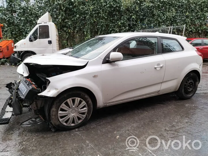 KIA Ceed Asiento delantero del conductor 