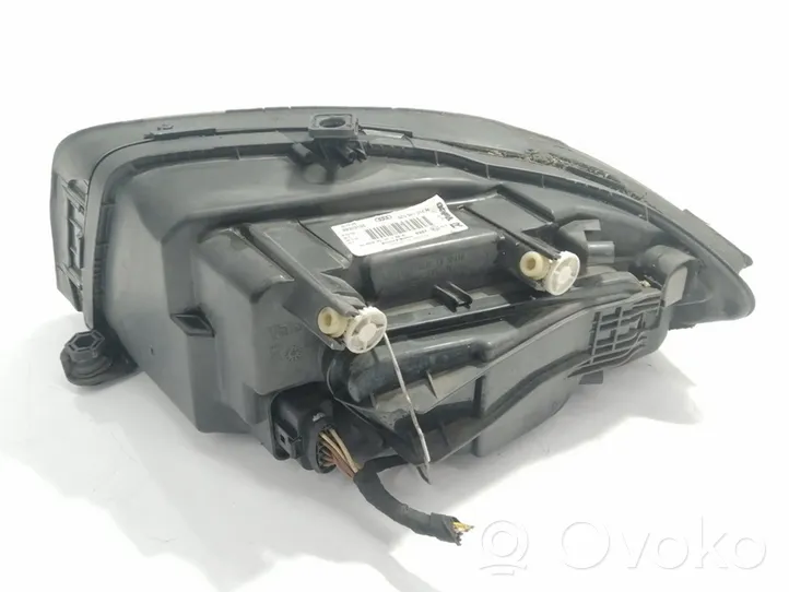 Audi A2 Lampa przednia 8Z0941004H