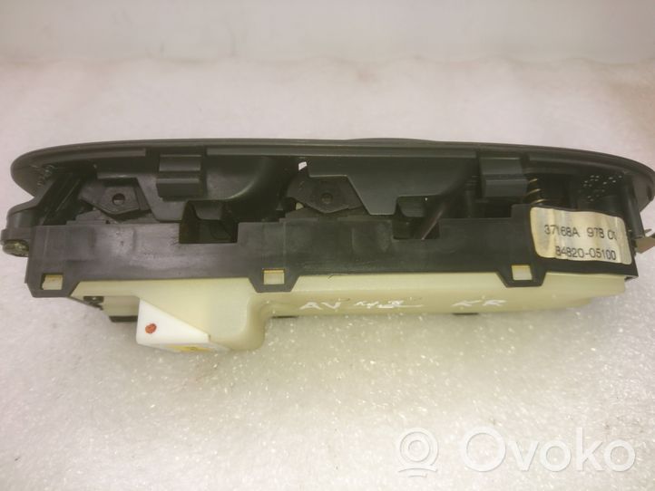 Toyota Avensis T250 Interruttore di controllo dell’alzacristalli elettrico 8480205210B0