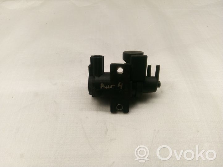 Toyota Auris 150 Valve vacuum 