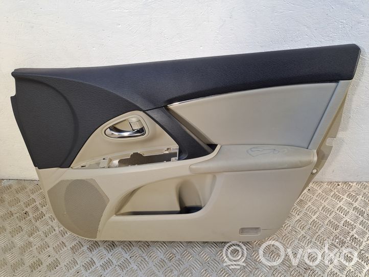 Toyota Avensis T270 Set di rivestimento sedili e portiere 