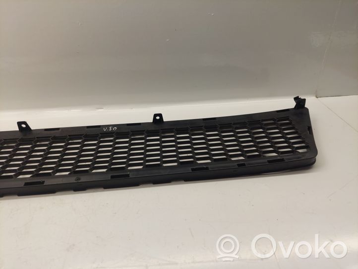 Toyota Verso Grille inférieure de pare-chocs avant 