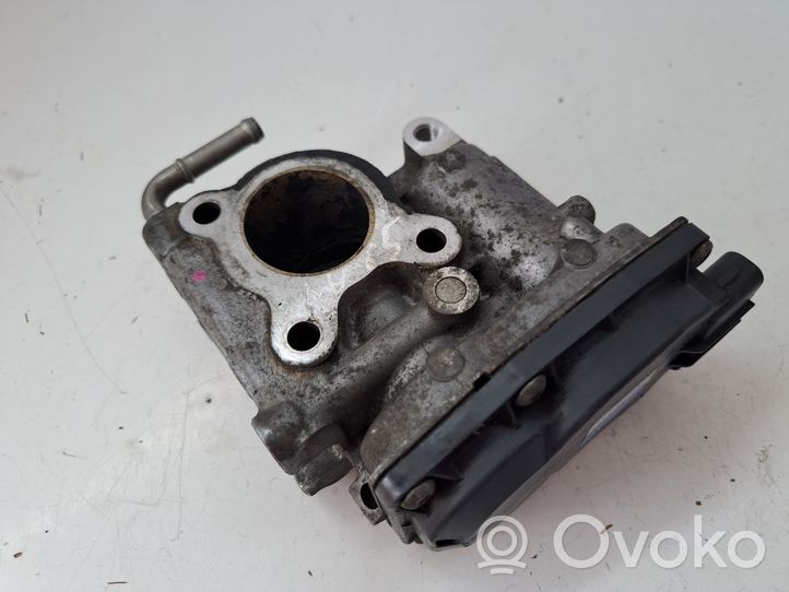 Toyota Avensis T270 Soupape vanne EGR VN1501000041