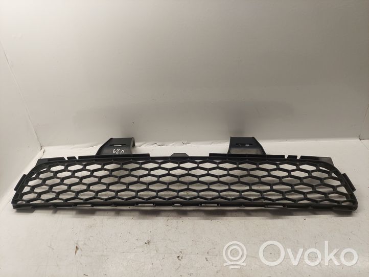 Toyota Corolla Verso AR10 Grille inférieure de pare-chocs avant 