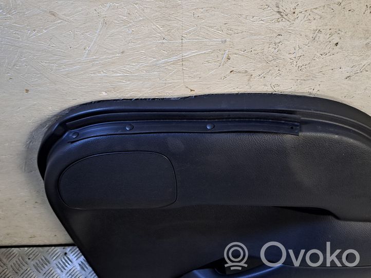 Toyota Avensis T250 Set di rivestimento sedili e portiere 