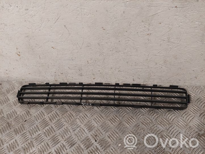 Toyota Avensis T250 Grille inférieure de pare-chocs avant 5311205060C