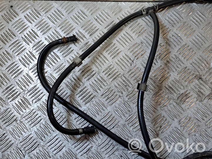 Toyota Avensis T250 Headlight washer hose/pipe 