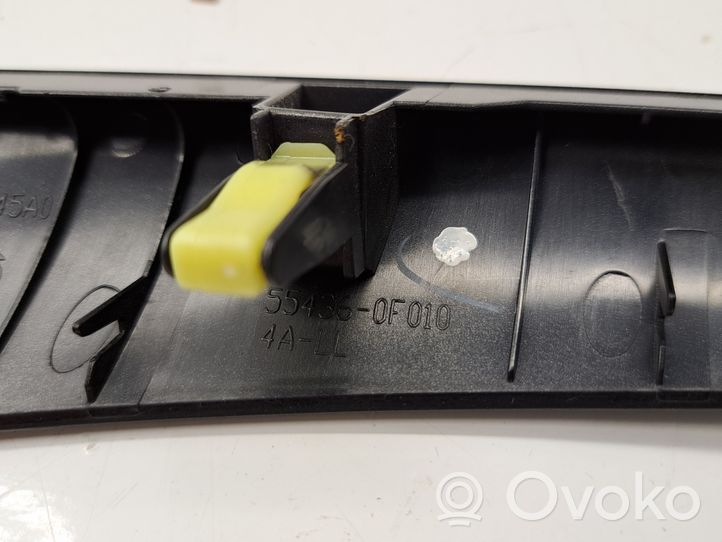 Toyota Verso Rivestimento del vano portaoggetti del cruscotto 86745A0