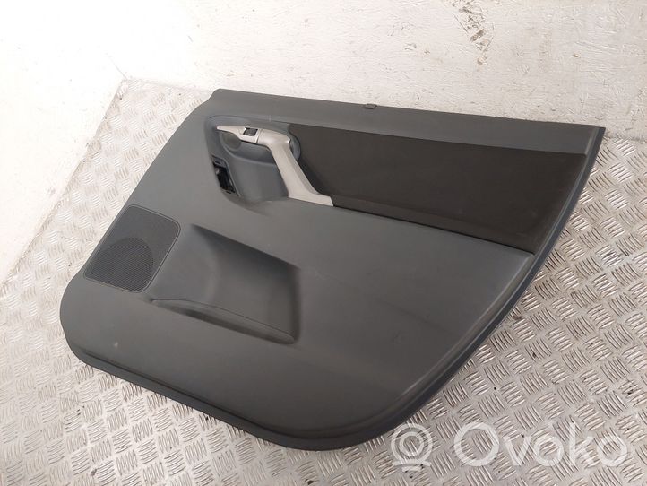 Toyota Verso Rivestimento del pannello della portiera posteriore 67787X1F01