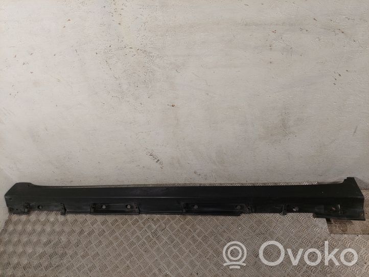 Toyota Verso Kynnys 758600F010