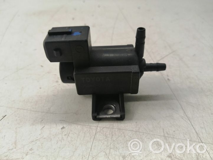 Toyota Verso Vacuum valve 