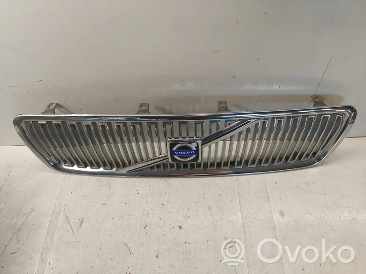Volvo V70 Atrapa chłodnicy / Grill 67107